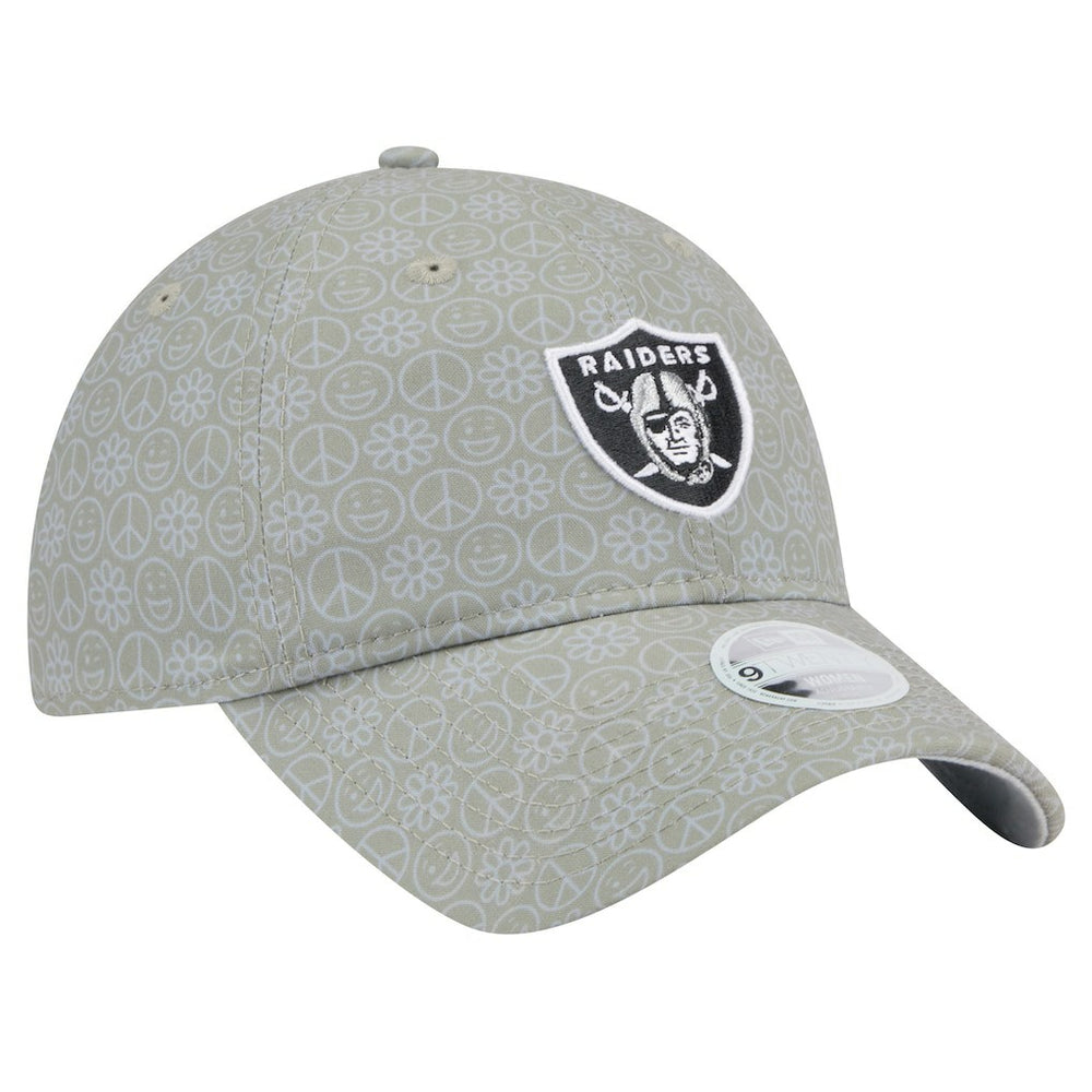 Las Vegas Raiders Women's Smiley 9TWENTY Adjustable Hat | NFL Near me