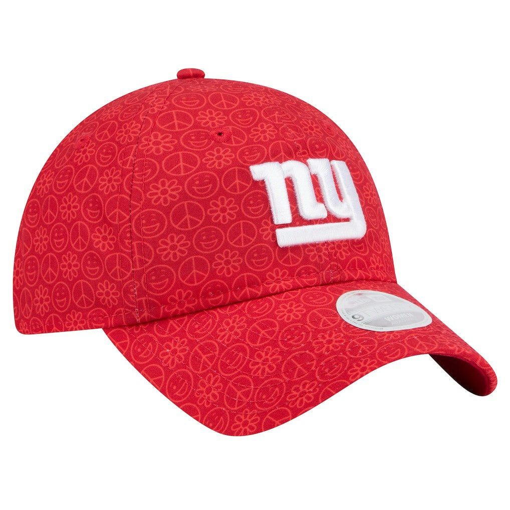 New York Giants Women's Smiley 9TWENTY Adjustable Hat | NFL Near me