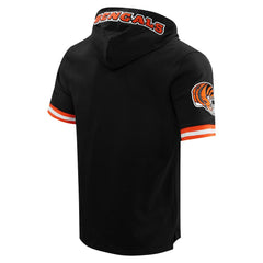 Cincinnati Bengals Joe Burrow  Pro Standard Player Name & Number Hoodie T-Shirt | NFL Outlet