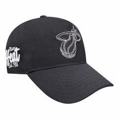 Black Miami Heat Pro Standard Paint the City Pinch Front Snapback Hat | NBA