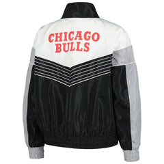 Black Chicago Bulls The Wild Collective Women's Courtside Half-Zip Track Jacket | NBA