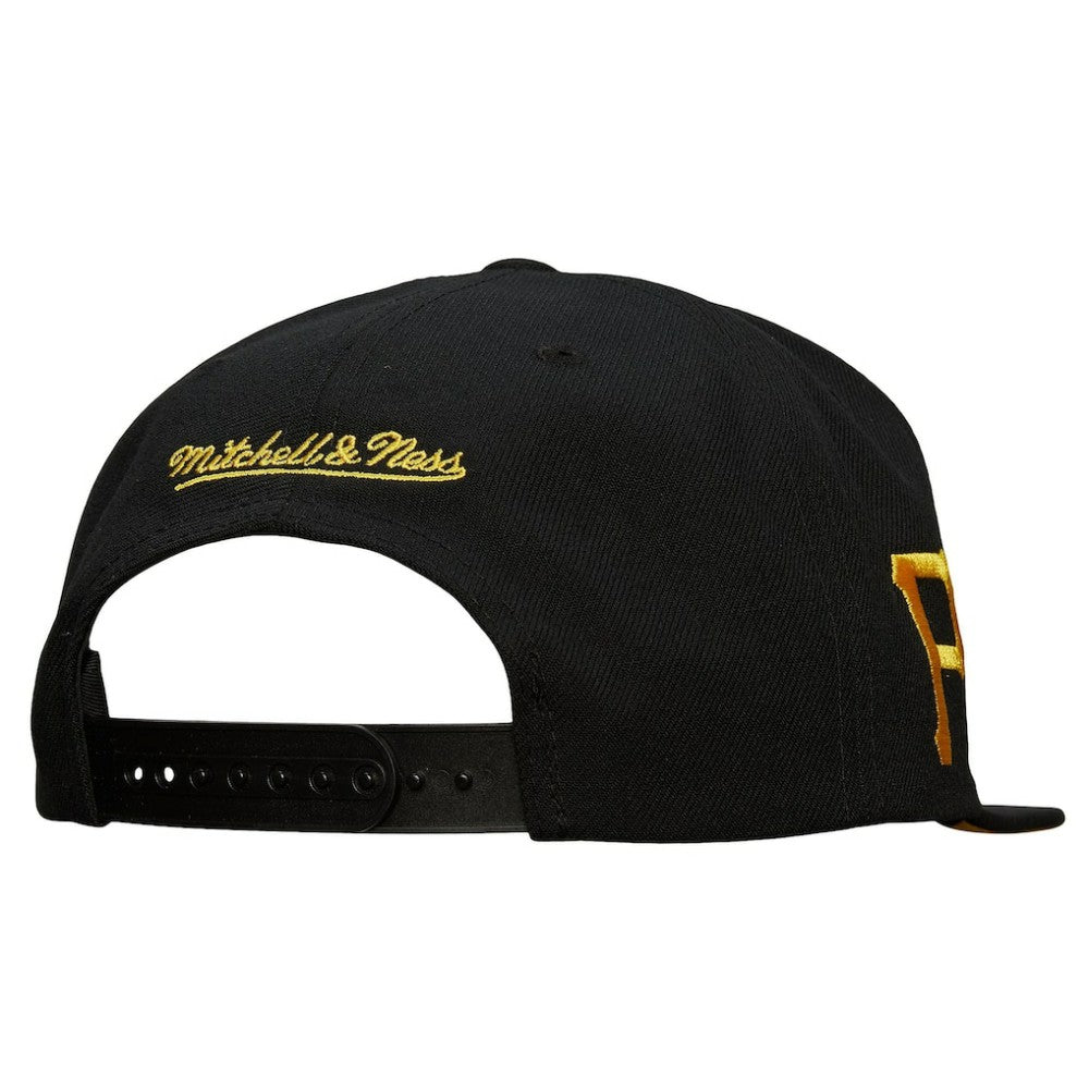 Pittsburgh Pirates Mitchell & Ness Team Tagged Snapback Hat - MLB Hats
