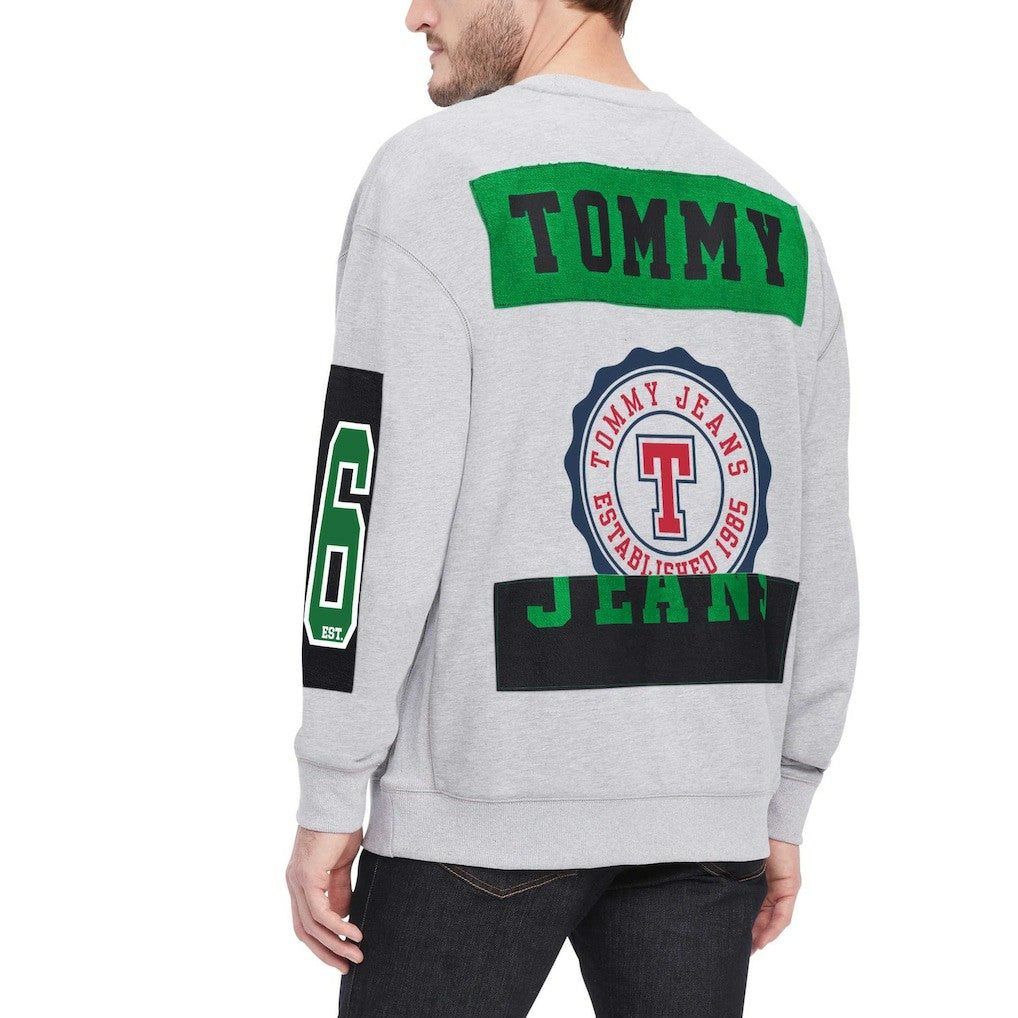 Heather Gray Boston Celtics Tommy Jeans Hayes Crew Neck Pullover Sweatshirt | NBA