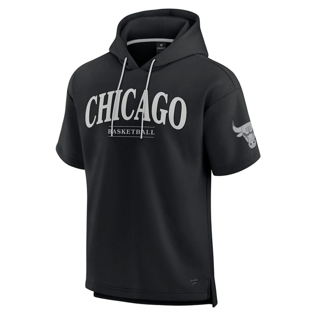 Black Chicago Bulls Elements Ready Short Sleeve Pullover Hoodie | NBA