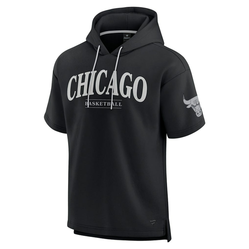 Black Chicago Bulls Elements Ready Short Sleeve Pullover Hoodie | NBA