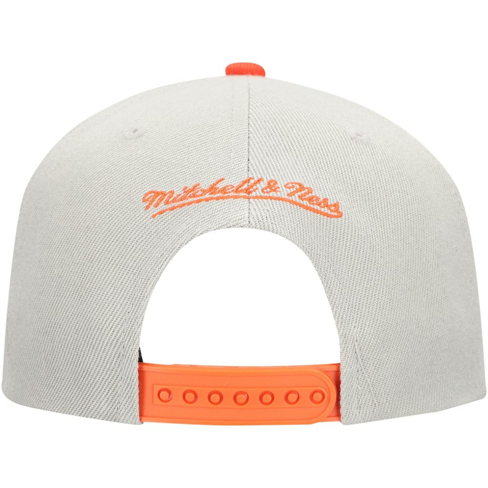 Houston Astros Mitchell & Ness Knock Out Panel Snapback Hat - MLB Hats