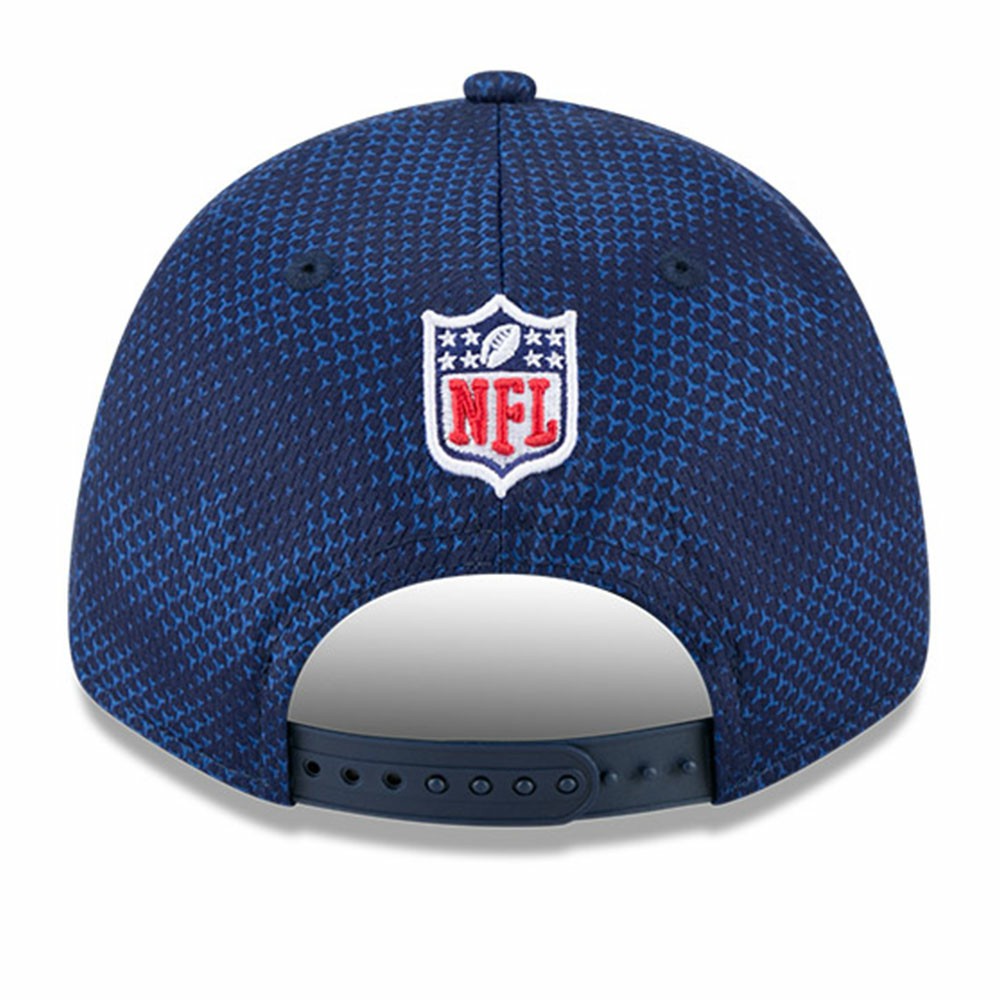 Tennessee Titans 2024 Sideline 9FORTY Stretch-Snap Hat | NFL Outlet