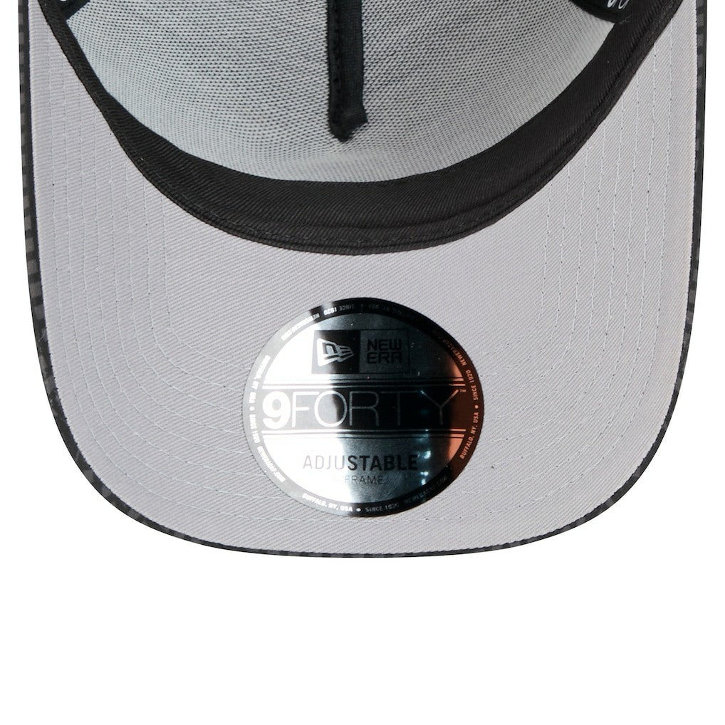 Black Chicago Bulls Male Adult Midnight Ink Tonal A-Frame Trucker 9FORTY Adjustable Hat | NBA
