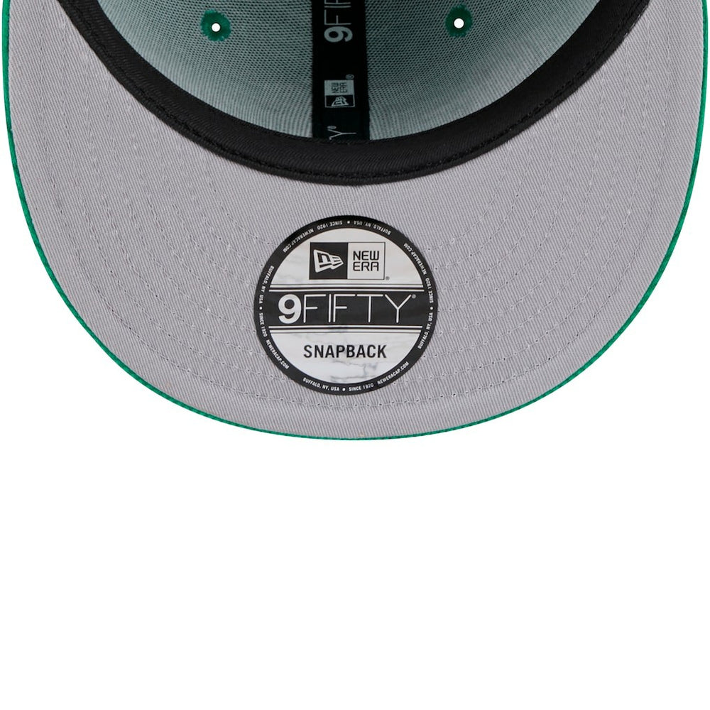 Kelly Green Boston Celtics Throwback Display Corduroy 9FIFTY Snapback Hat | NBA