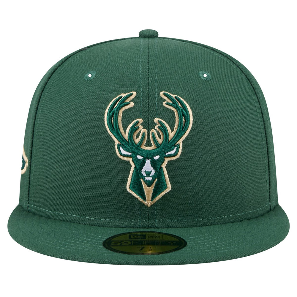 Hunter Green Milwaukee Bucks Throwback Pennant 59FIFTY Fitted Hat | NBA