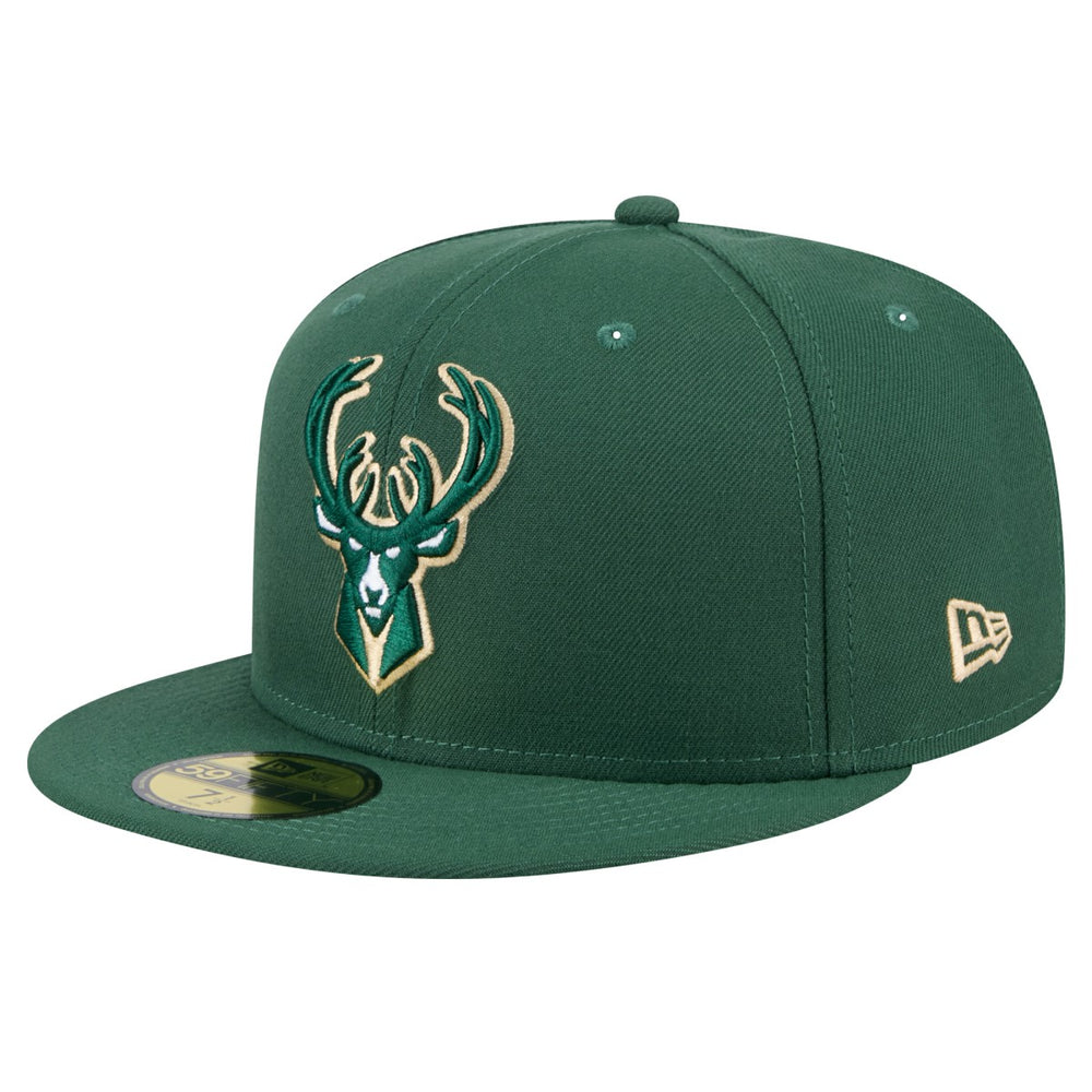 Hunter Green Milwaukee Bucks Throwback Pennant 59FIFTY Fitted Hat | NBA