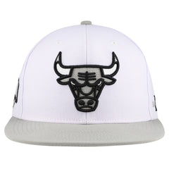White Chicago Bulls Core Snapback Hat | NBA