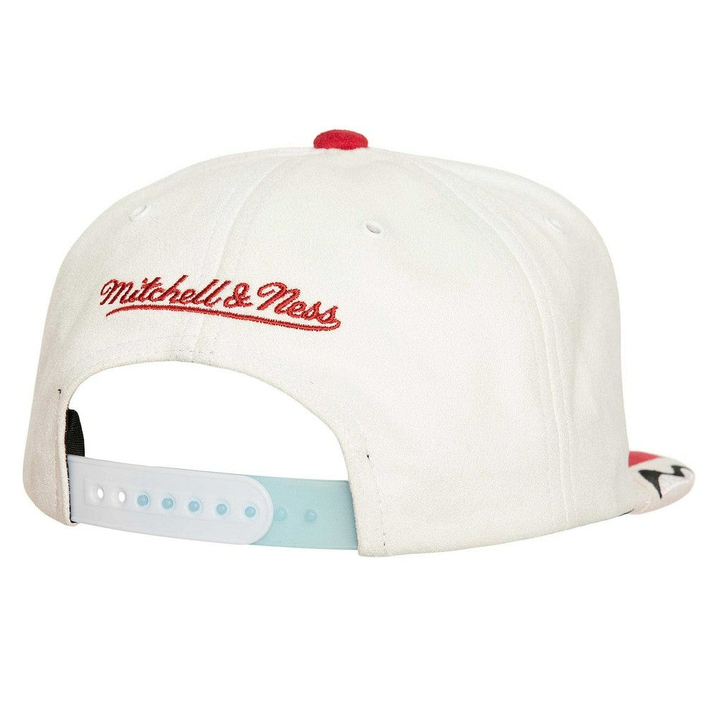 White/Red Chicago Bulls Day 6 Snapback Hat | NBA