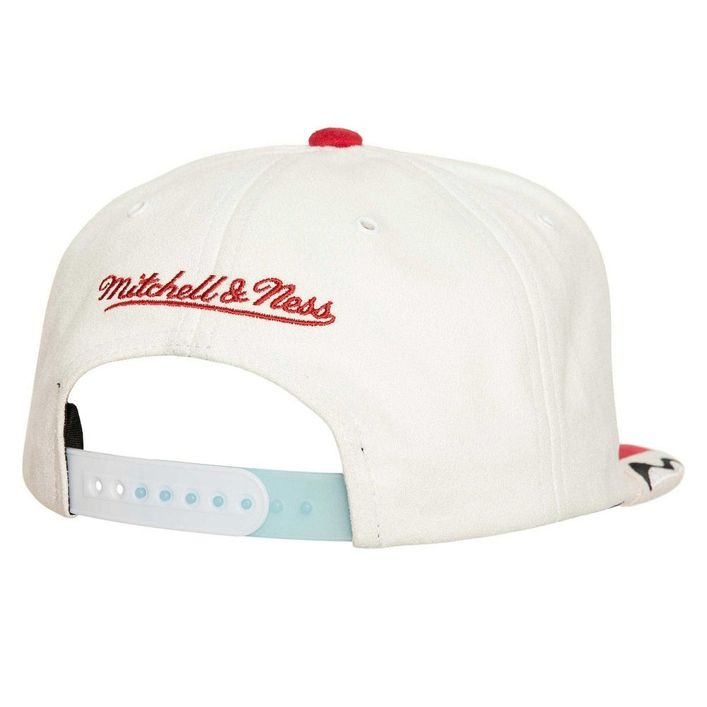 White/Red Chicago Bulls Day 6 Snapback Hat | NBA