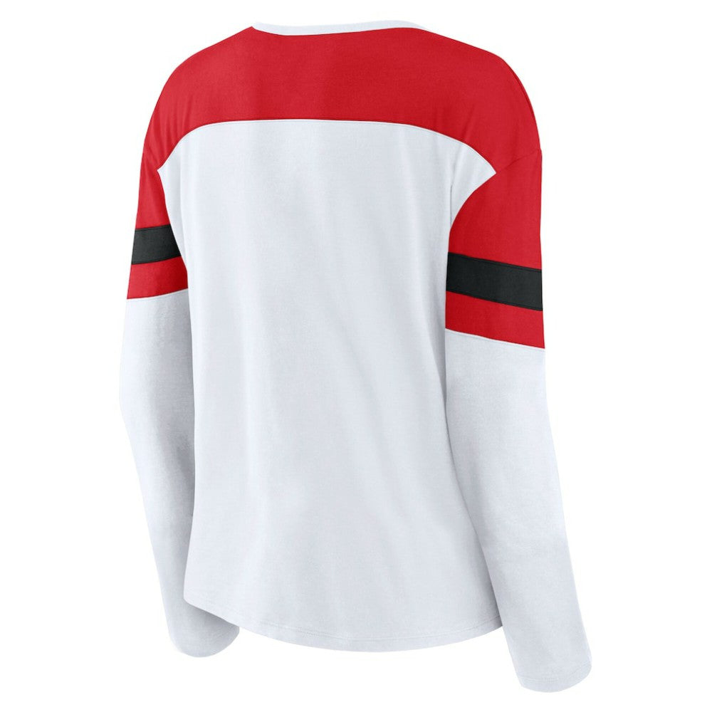 Chicago Blackhawks Fanatics Women's Frozen Long Sleeve Notch Neck T-Shirt -  NHL T-shirts