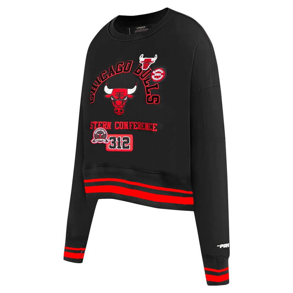 Black Chicago Bulls Pro Standard Women's Area Code Cropped Pullover Sweatshirt | NBA