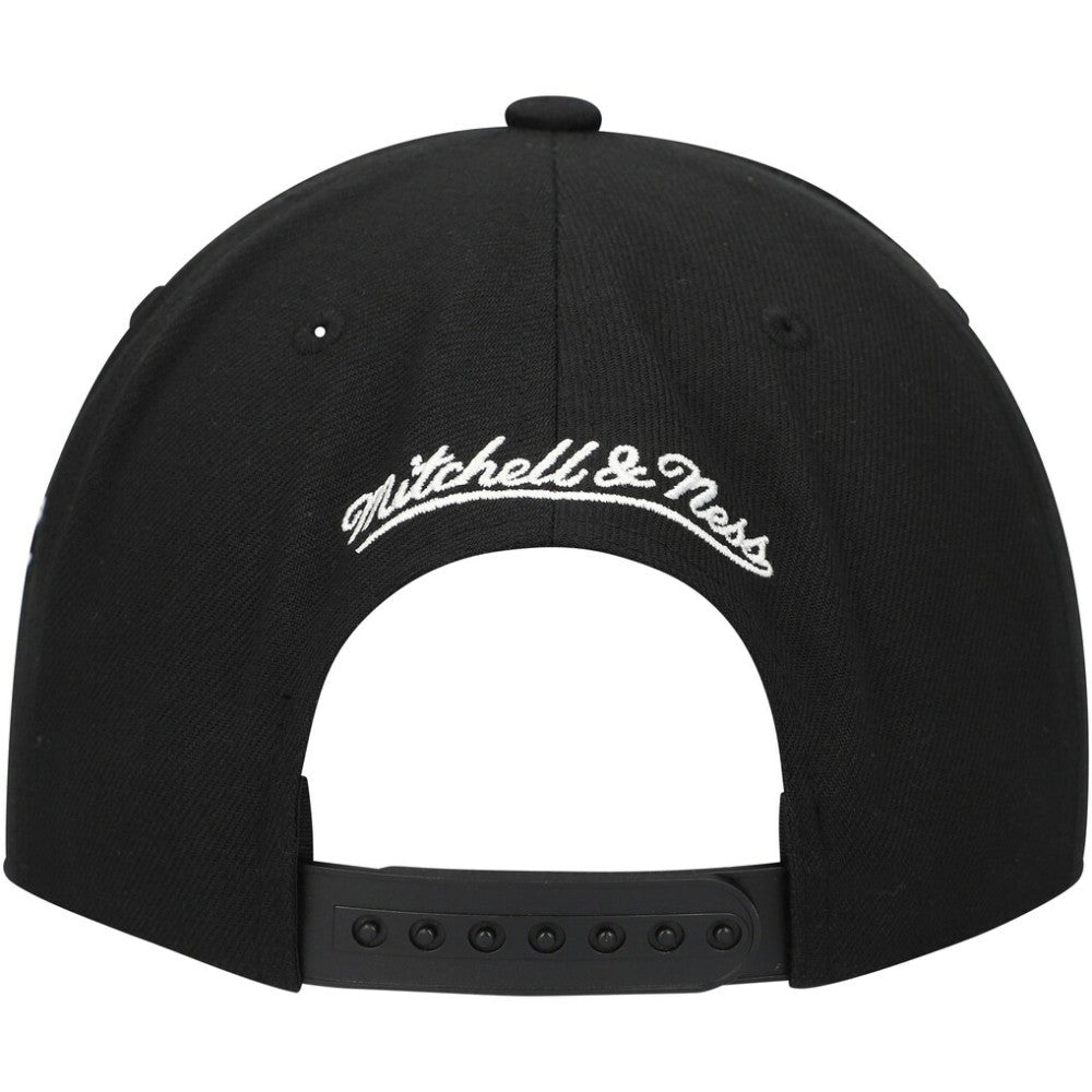 Tampa Bay Lightning Mitchell & Ness Core Team Script 2.0 Snapback Hat -  NHL Hats