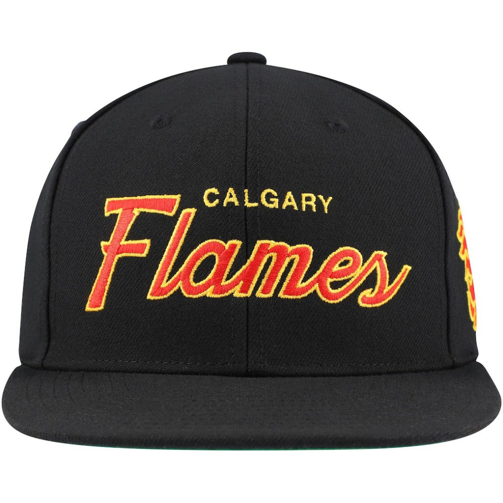 Calgary Flames Mitchell & Ness Core Team Script 2.0 Snapback Hat -  NHL Hats