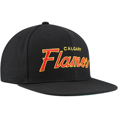 Calgary Flames Mitchell & Ness Core Team Script 2.0 Snapback Hat -  NHL Hats