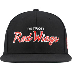 Detroit Red Wings Mitchell & Ness Core Team Script 2.0 Snapback Hat -  NHL Hats