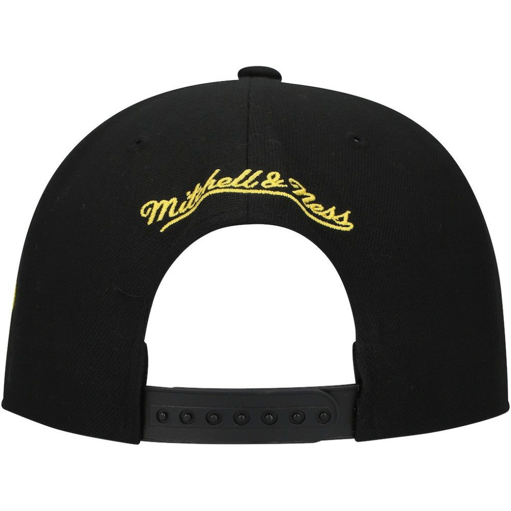Boston Bruins Mitchell & Ness Core Team Script 2.0 Snapback Hat -  NHL Hats