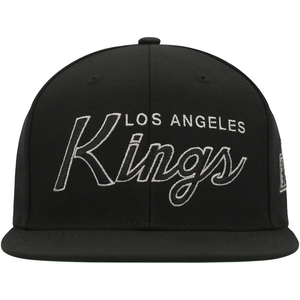 Los Angeles Kings Mitchell & Ness Core Team Script 2.0 Snapback Hat -  NHL Hats