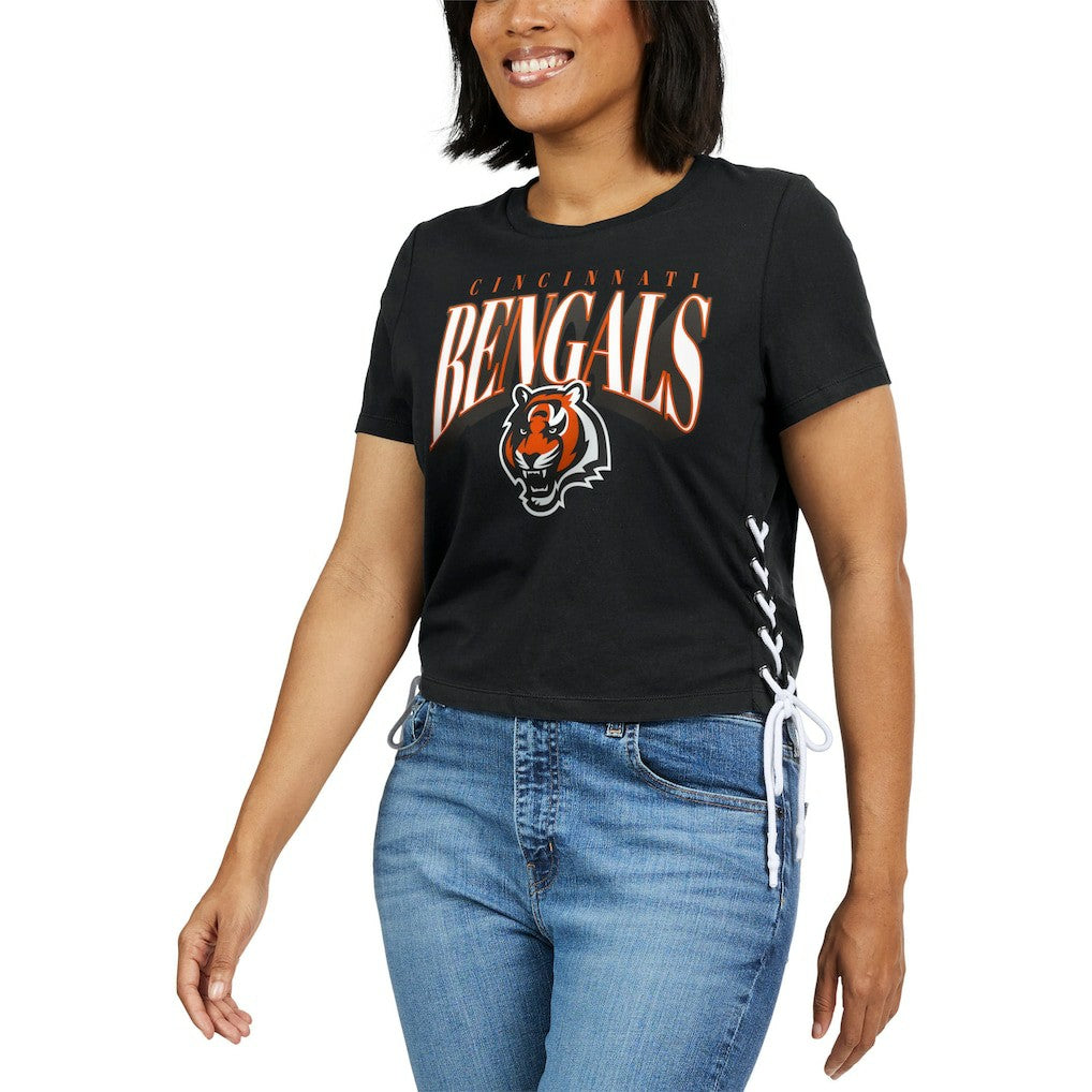 Cincinnati Bengals WEAR by Erin Andrews Women's Lace Up Side Modest Cropped T-Shirt | NFL Sale