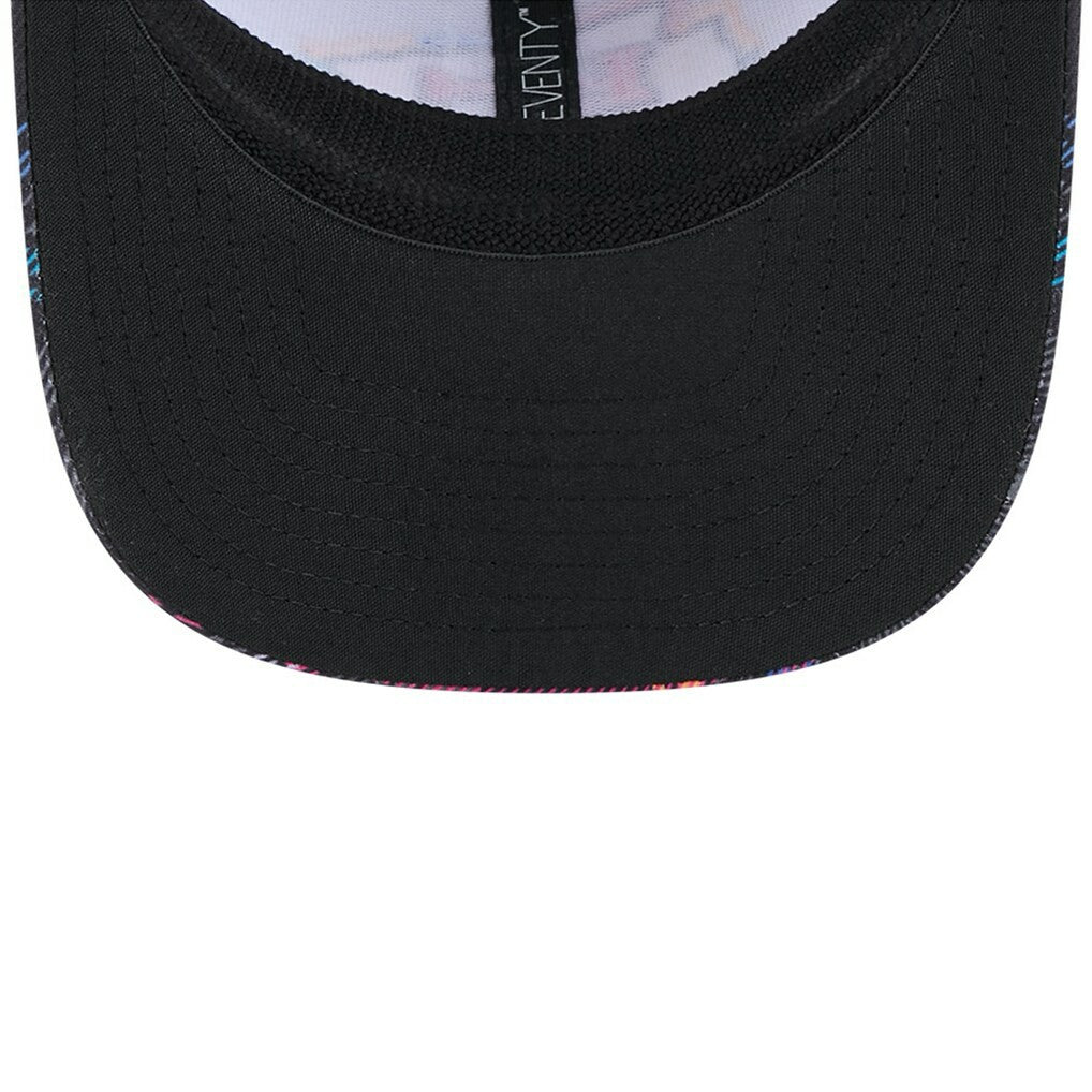 Jacksonville Jaguars 2024 NFL Crucial Catch Plaid 9SEVENTY Trucker Snapback Hat | NFL Outlet