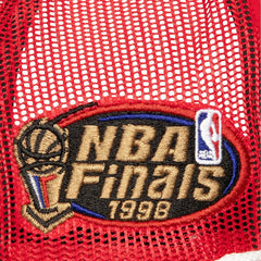 Red Chicago Bulls Roper Meshback Trucker Snapback Hat | NBA