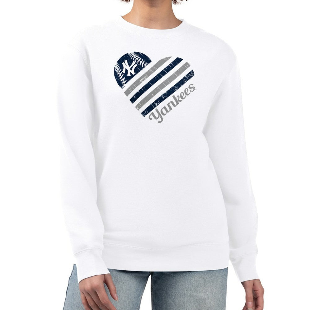 New York Yankees G-III 4Her by Carl Banks Women's Heart Logo Fleece Pullover Sweatshirt - MLB Pullover