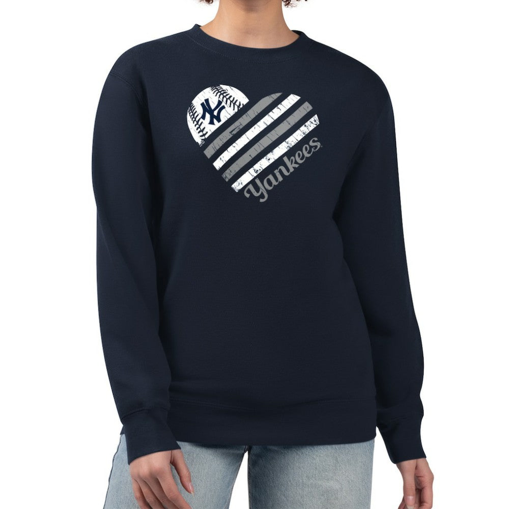 New York Yankees G-III 4Her by Carl Banks Women's Heart Logo Fleece Pullover Sweatshirt - MLB Pullover