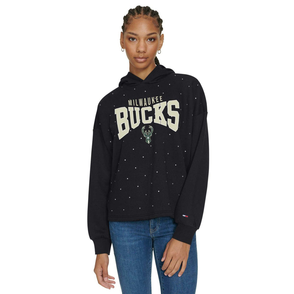 Black Milwaukee Bucks Tommy Jeans Women's Stella Cropped Pullover Hoodie | NBA