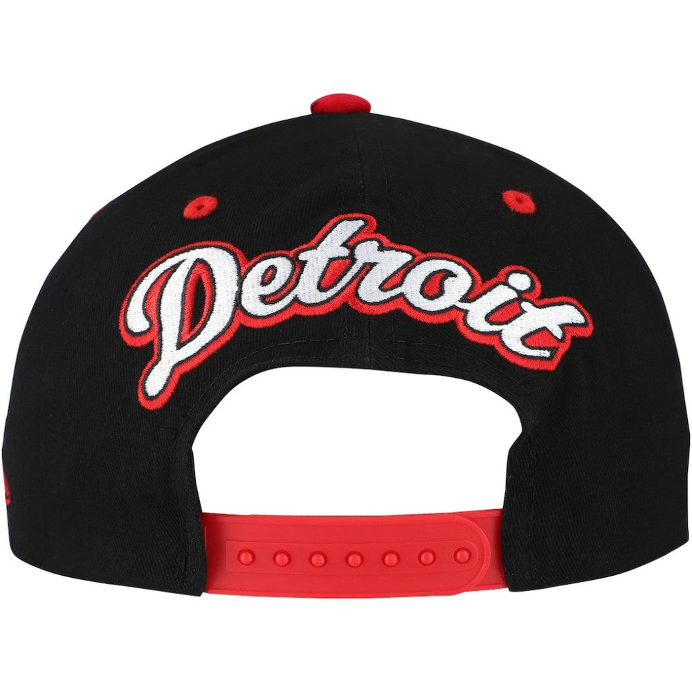 Detroit Red Wings Mitchell & Ness Backside Script Two-Tone Pro Crown Adjustable Hat -  NHL Hats