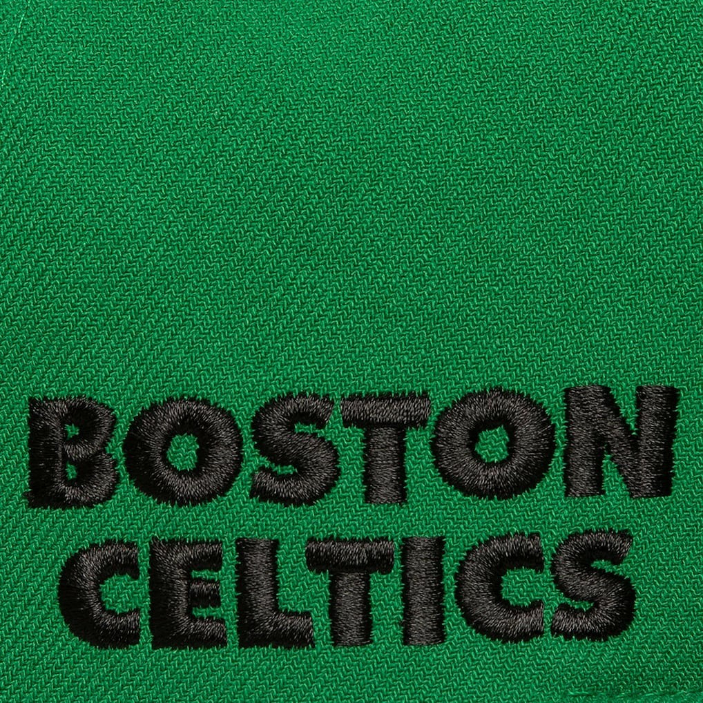 Kelly Green Boston Celtics Starlight Snapback Hat | NBA
