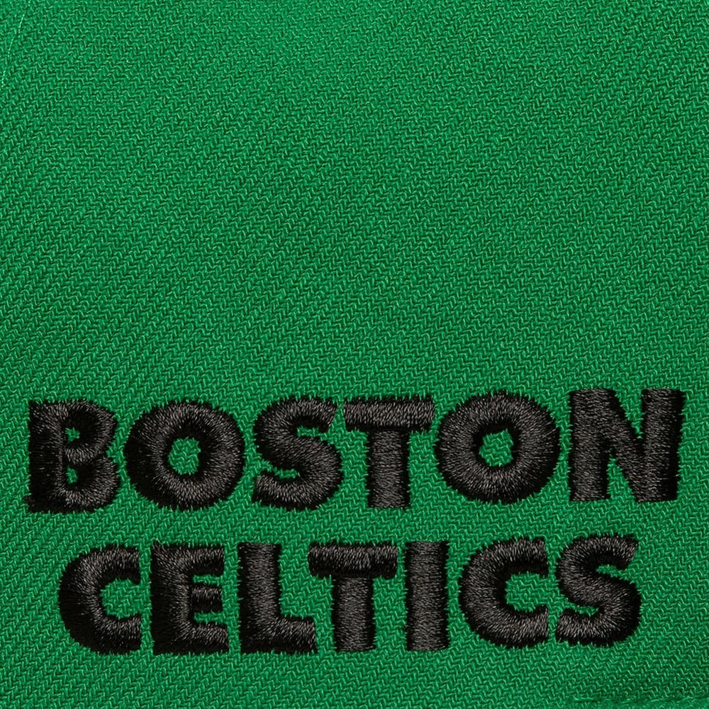 Kelly Green Boston Celtics Starlight Snapback Hat | NBA