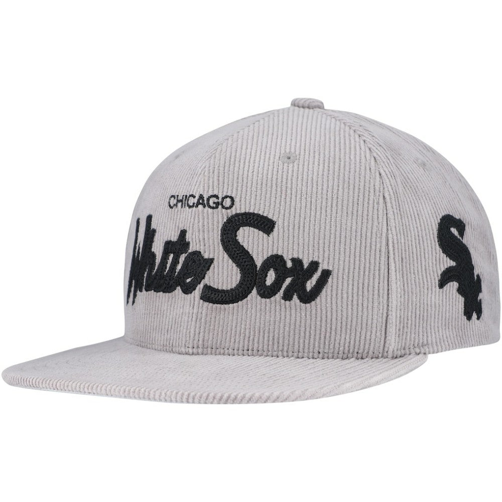 Mitchell & Ness  Chicago White Sox Male Adult Corduroy Snapback Hat - MLB Hats