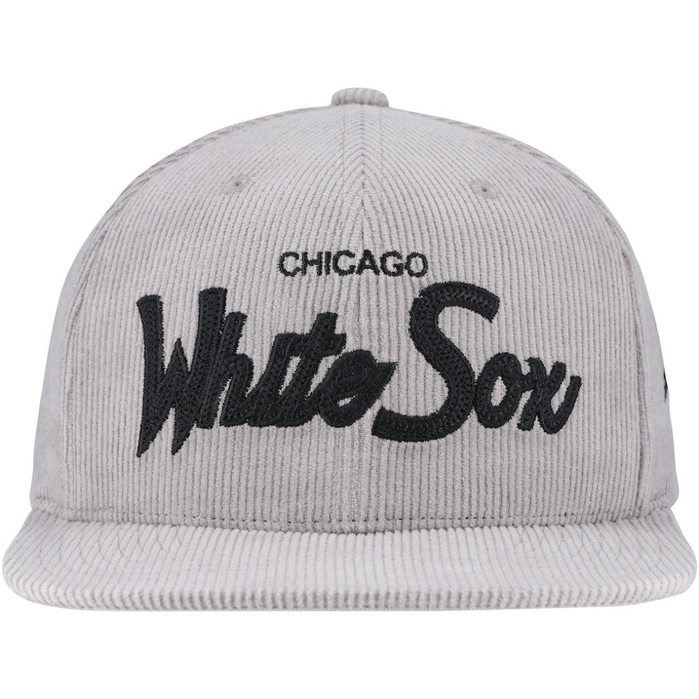 Mitchell & Ness  Chicago White Sox Male Adult Corduroy Snapback Hat - MLB Hats