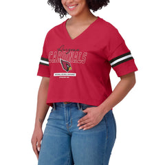 Arizona Cardinals WEAR by Erin Andrews Women's Color Block Boxy Modest Crop V-Neck T-Shirt | NFL US
