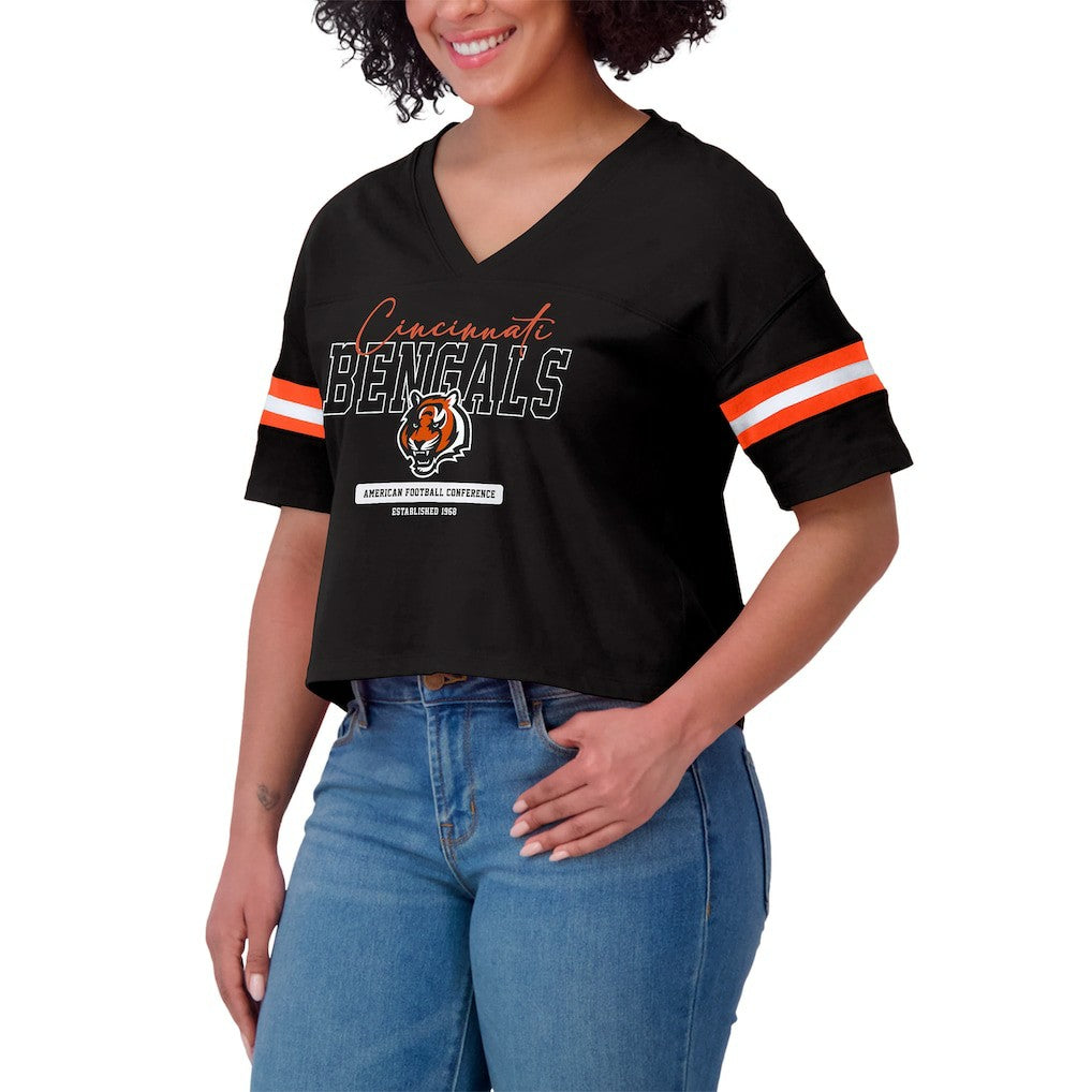 Cincinnati Bengals WEAR by Erin Andrews Women's Color Block Boxy Modest Crop V-Neck T-Shirt | NFL Near me