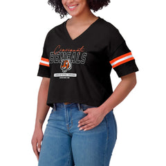 Cincinnati Bengals WEAR by Erin Andrews Women's Color Block Boxy Modest Crop V-Neck T-Shirt | NFL Near me