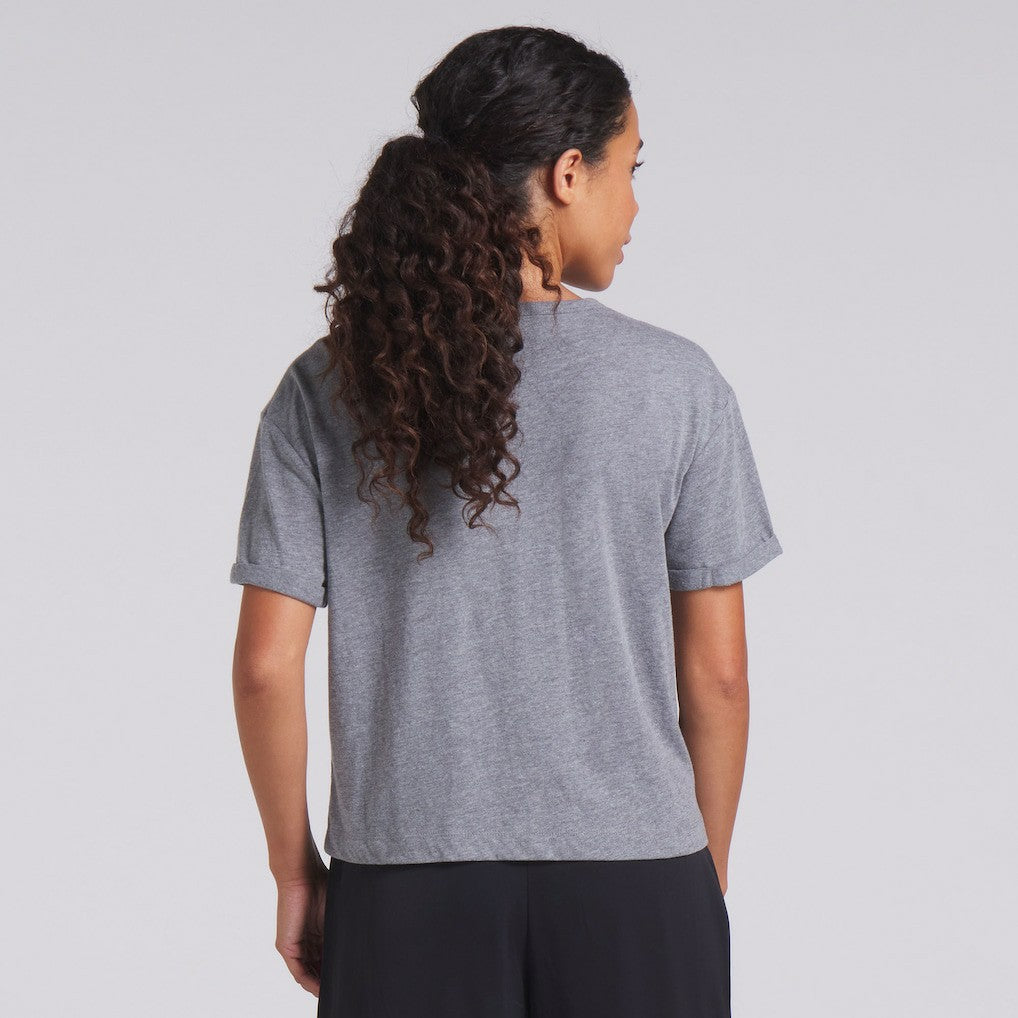 San Francisco 49ers Women's Swing Pass Tri-Blend Boxy T-Shirt | NFL Online