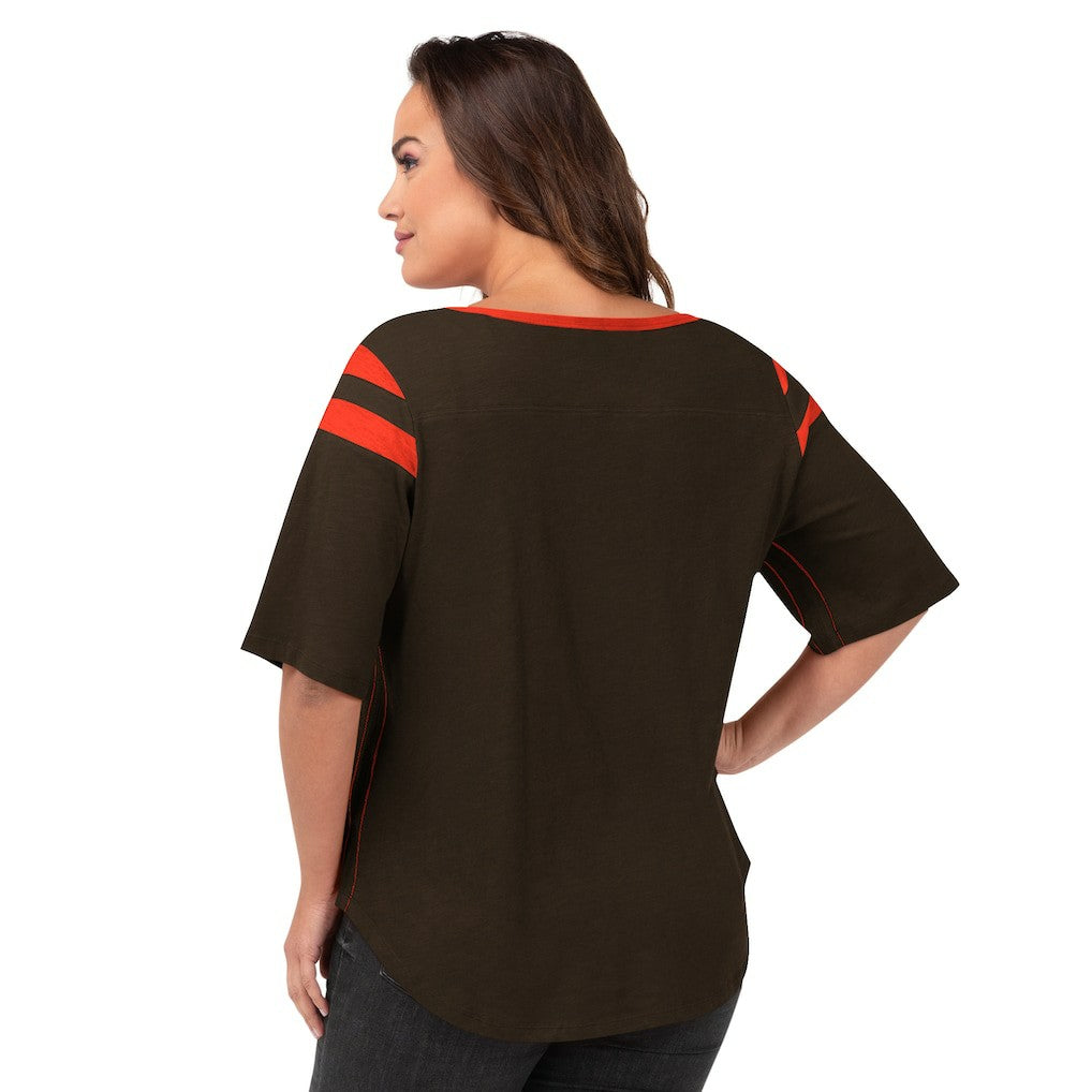 Cleveland Browns G-III 4Her by Carl Banks Women's Plus Size Linebacker T-Shirt | NFL US