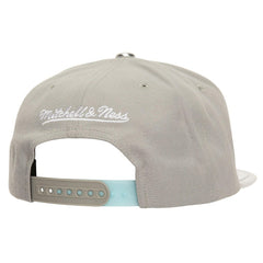 Gray Chicago Bulls Day 11 Snapback Hat | NBA