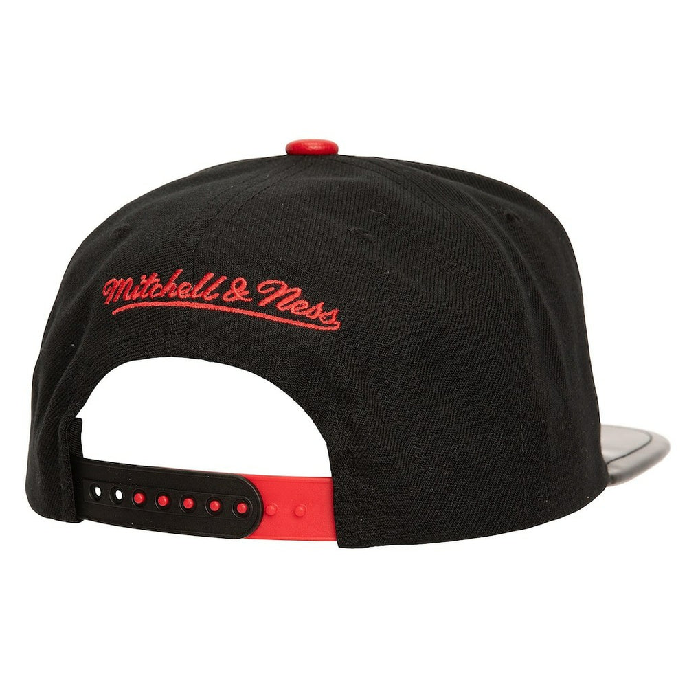 Black Chicago Bulls Day 11 Snapback Hat | NBA
