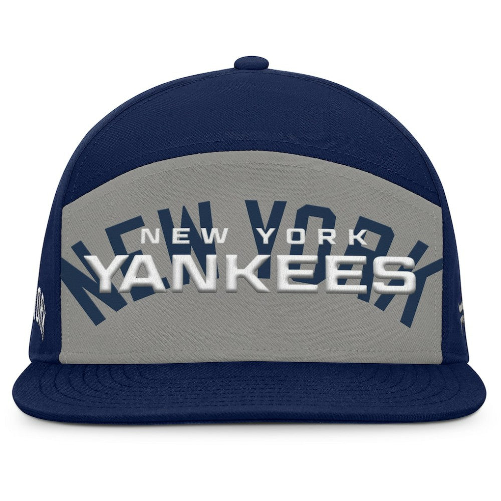 New York Yankees Fanatics Clubhouse Splitter Snapback Hat - MLB Hats