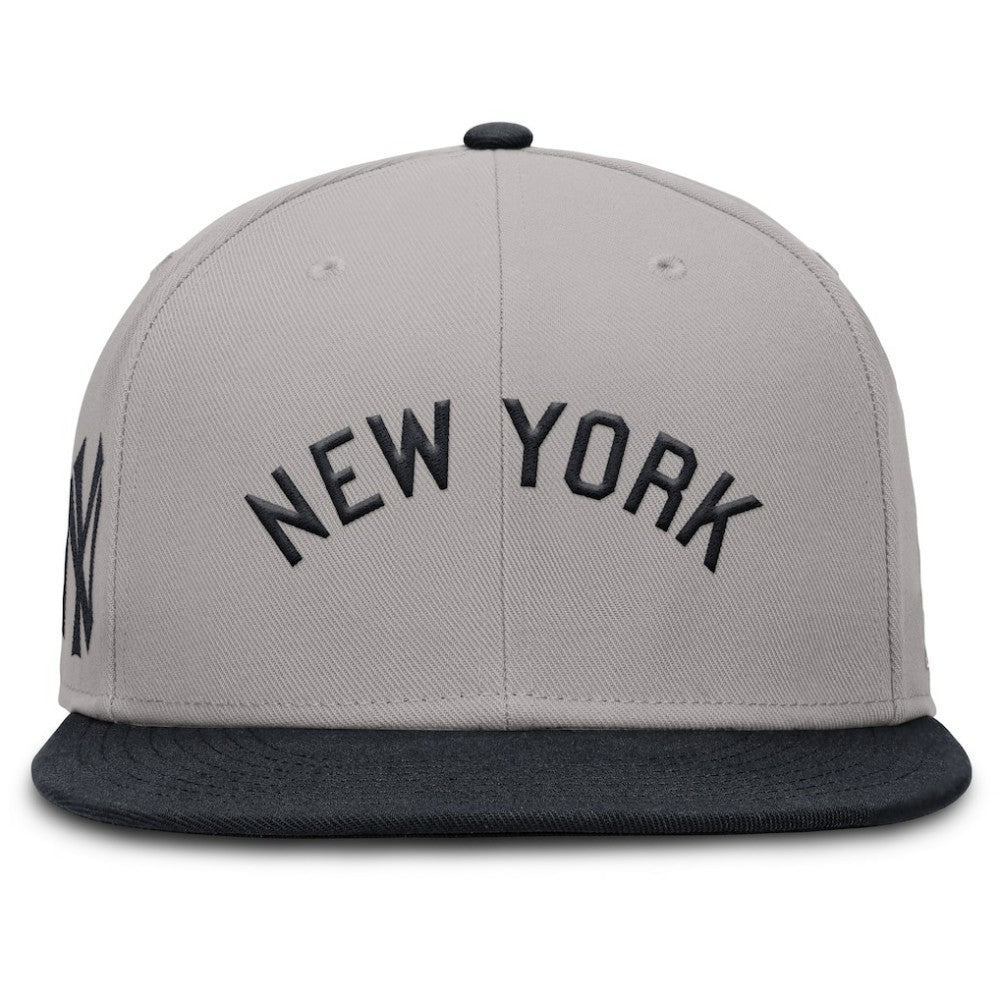 New York Yankees Nike Cooperstown Two-Tone Dri-FIT Round Bill True Fitted Hat - MLB Hats
