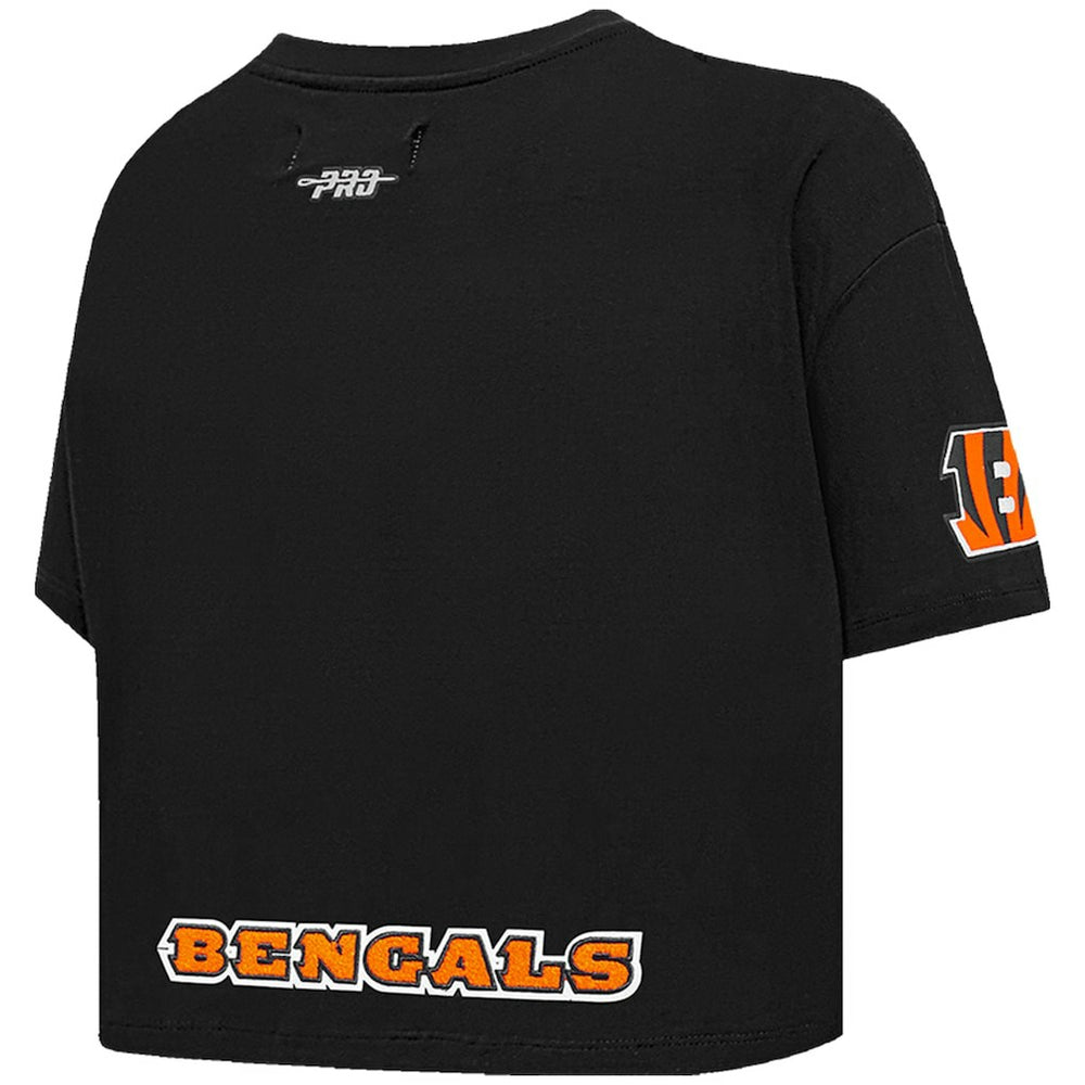 Cincinnati Bengals Joe Burrow  Pro Standard Women's Player Name & Number Cropped Boxy T-Shirt | NFL Outlet