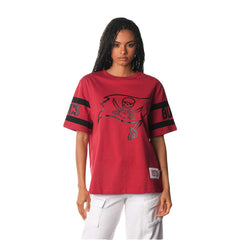 Tampa Bay Buccaneers The Wild Collective Women's Drop Shoulder T-Shirt | NFL Online