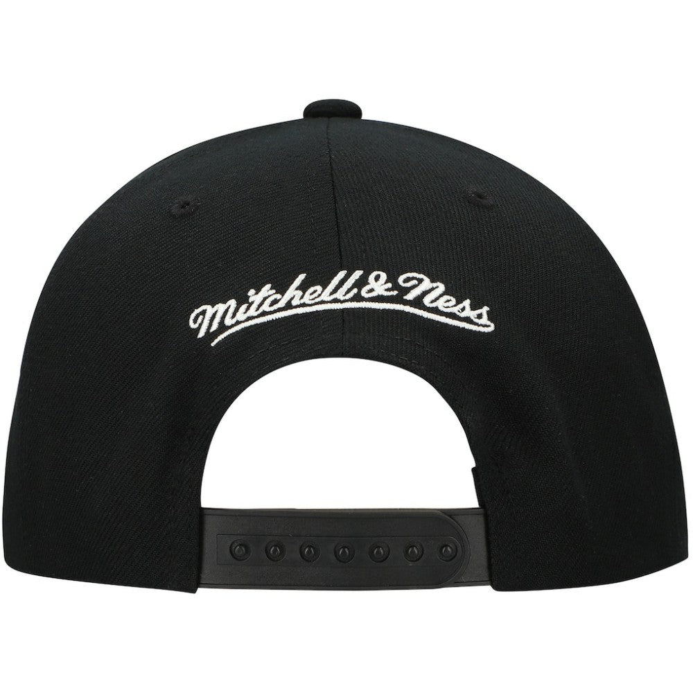 Boston Bruins Mitchell & Ness Team Snapback Hat -  NHL Hats