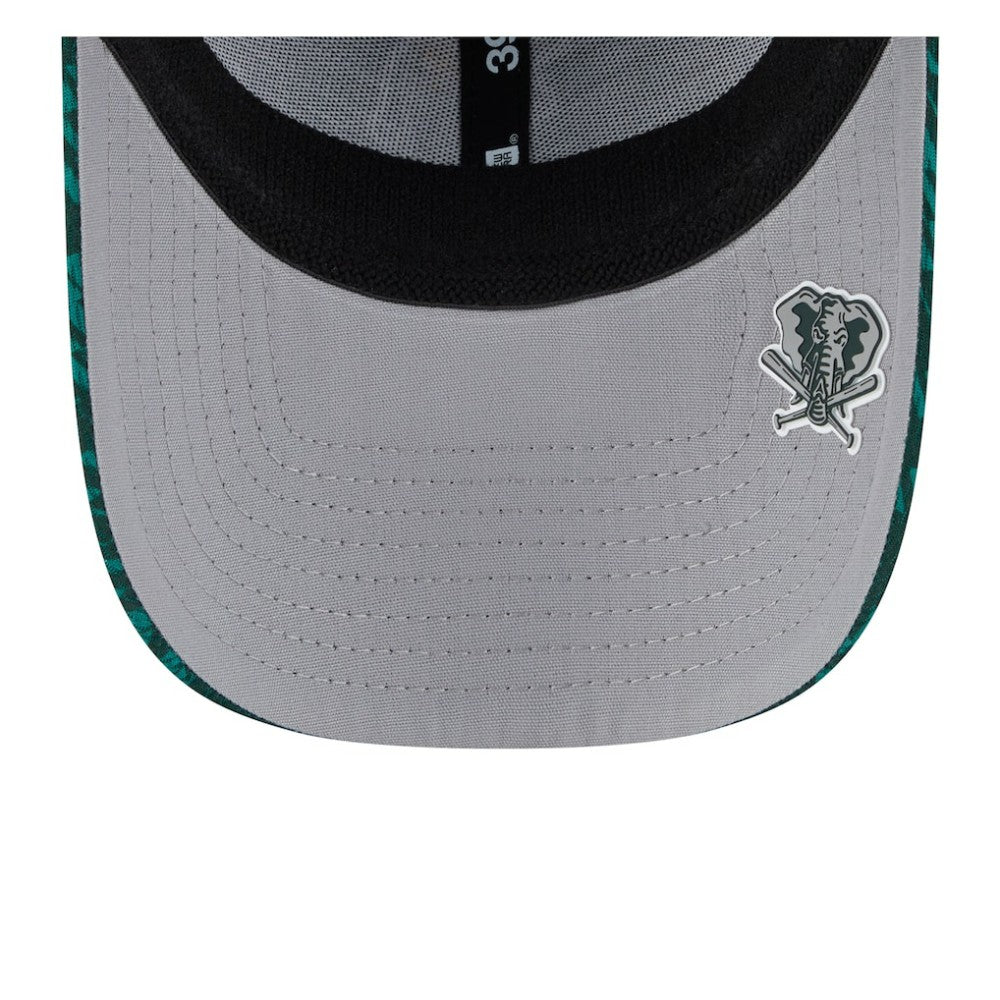 Athletics New Era 2025 MLB Clubhouse 39THIRTY Flex Hat - MLB Hats